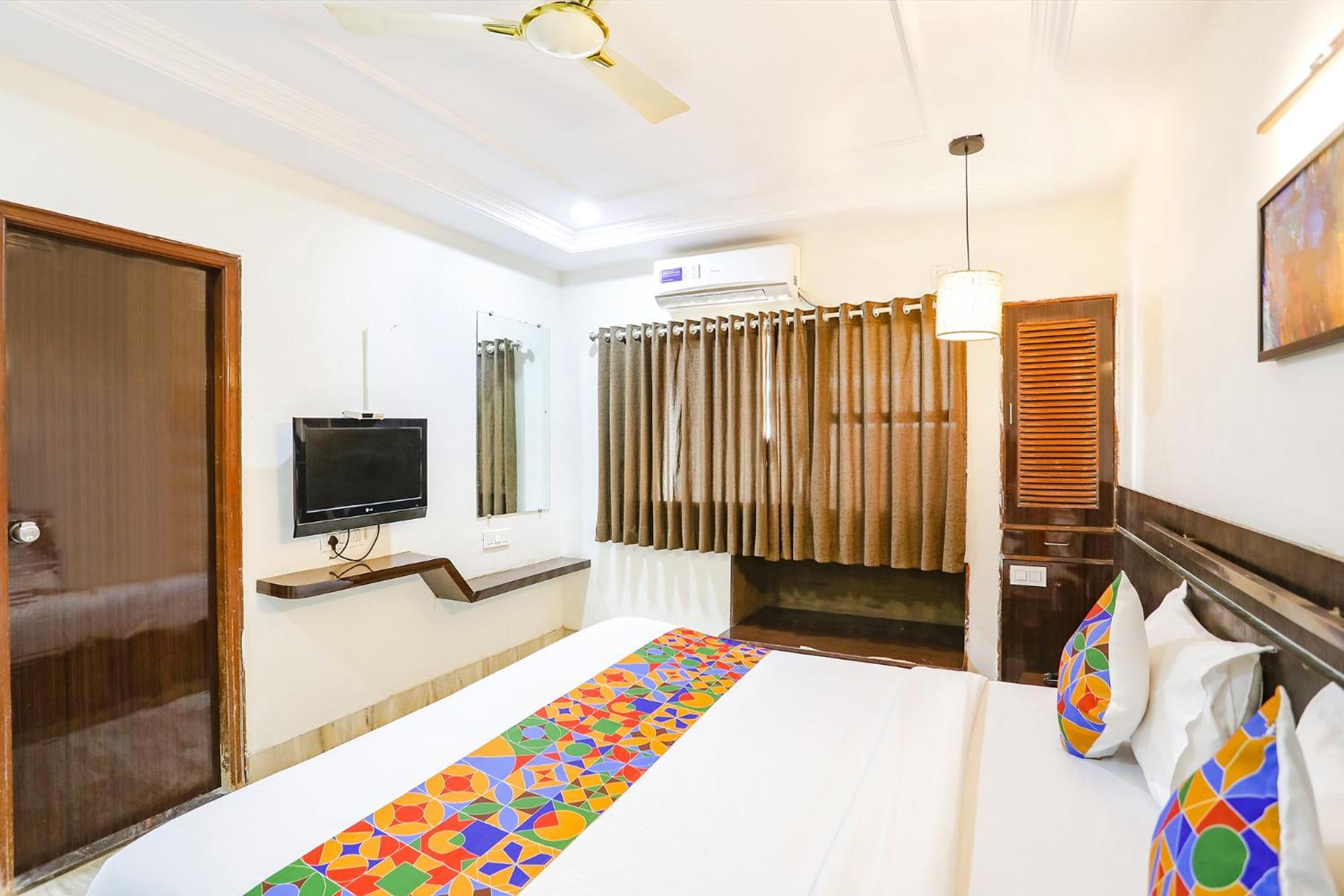 Fabhotel Shirdi Park Inn Экстерьер фото